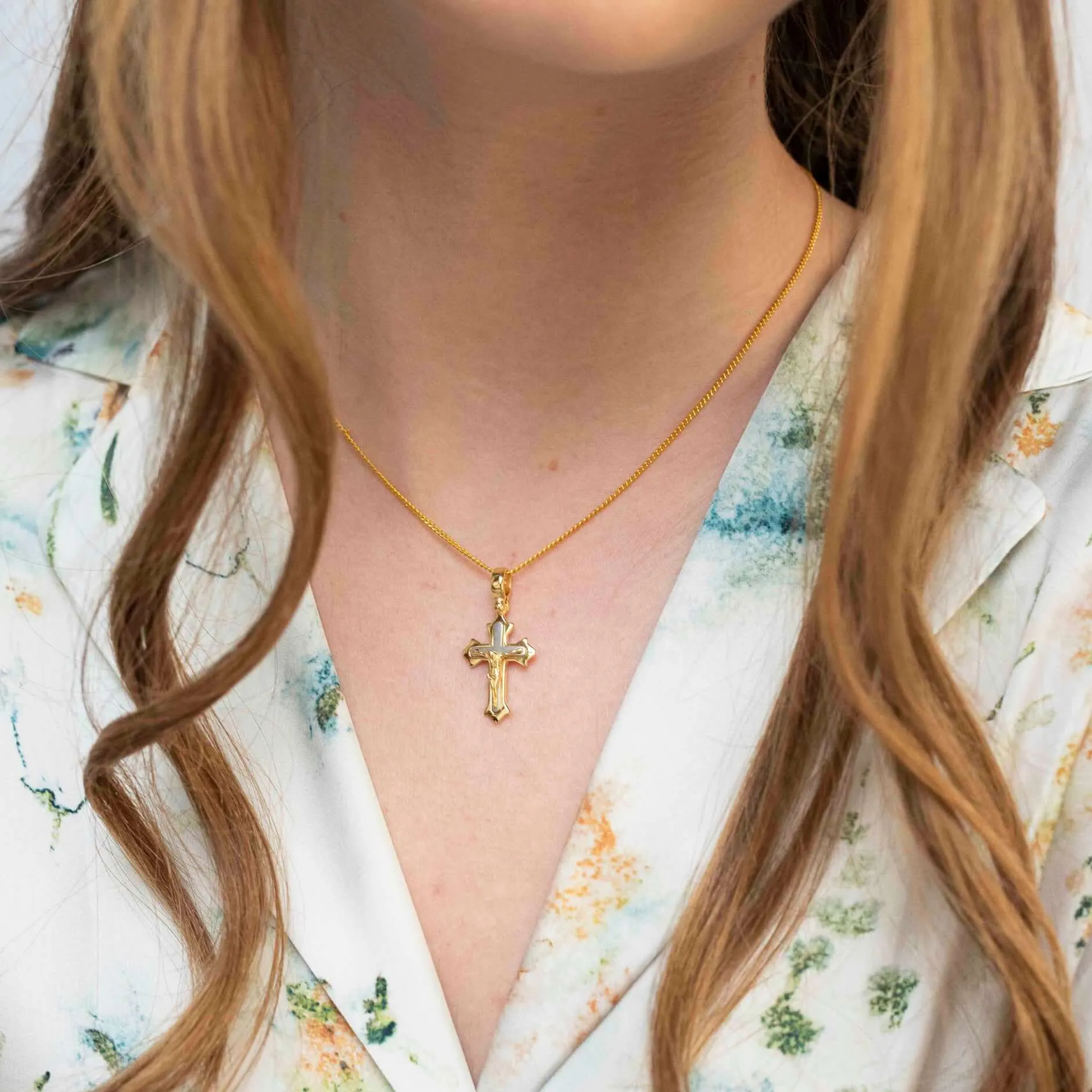 BICOLOR CRUCIFIX PENDANT - SILVER