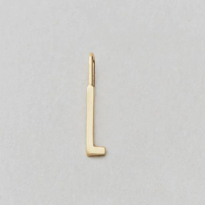 Charm lettera oro