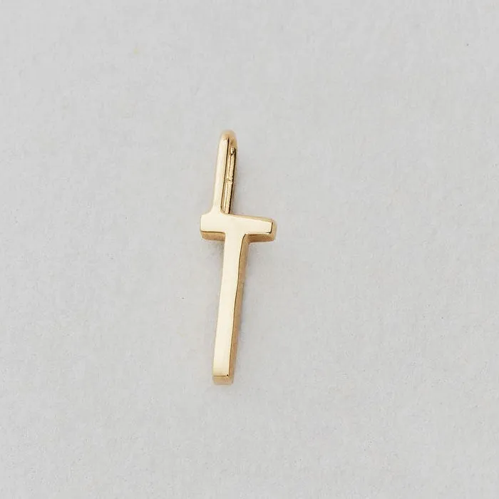 Charm lettera oro