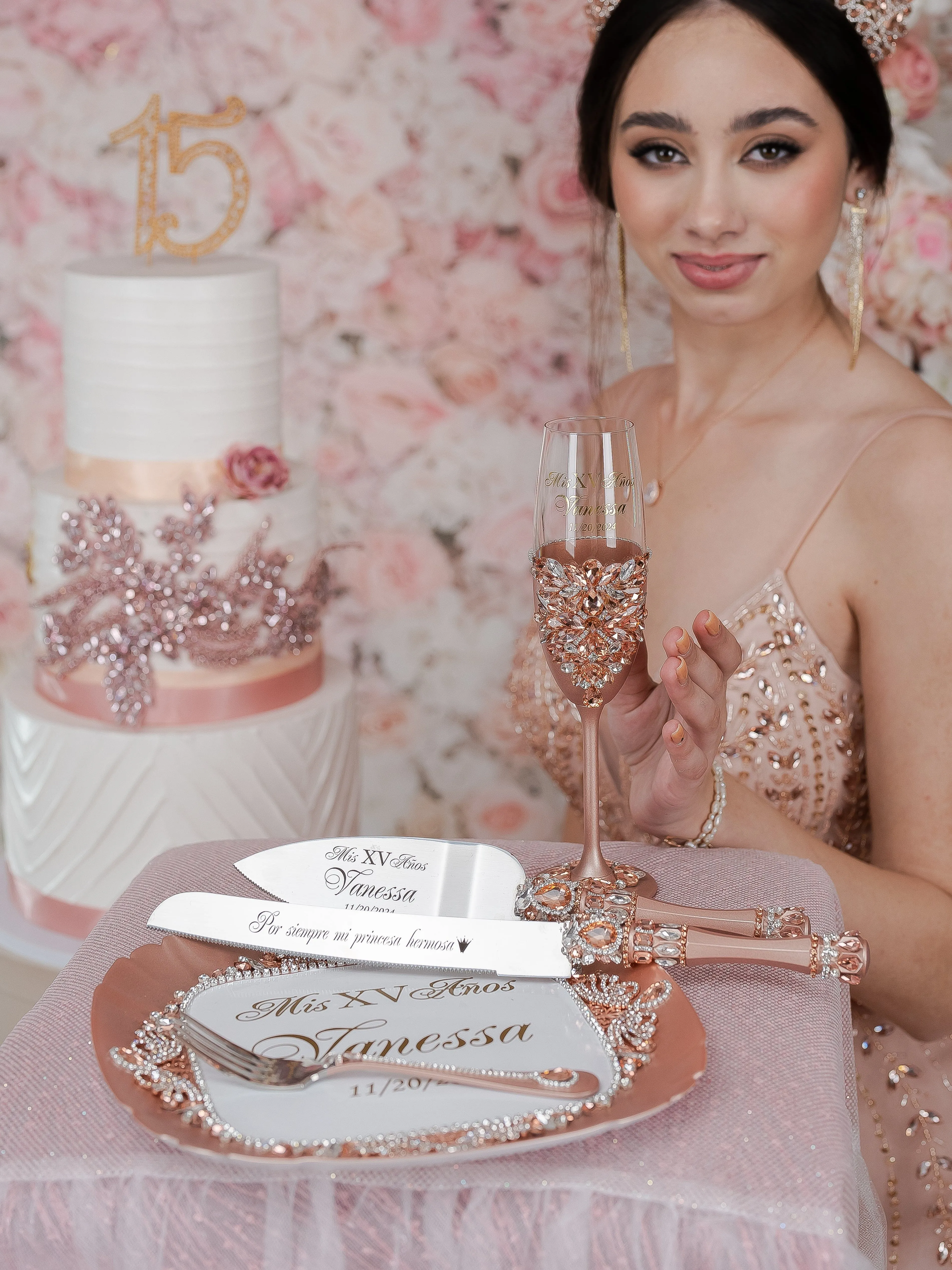 Oro rosa Kitty for Quinceanera