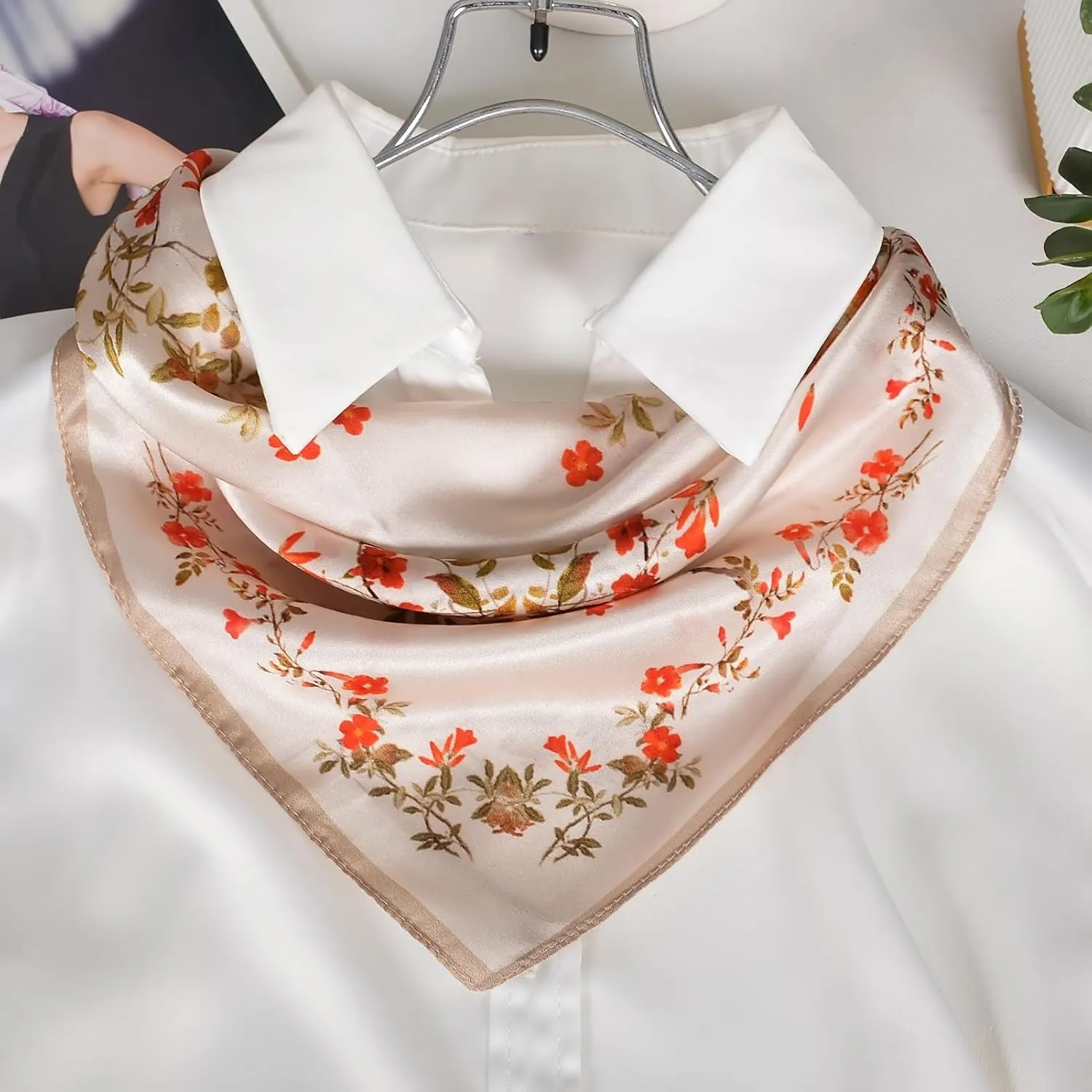 Women 100% Mulberry Silk Neck Scarf Lightweight Digital Print Small Square Scarfs- Neckerchief Gift Packing 21"*21"
